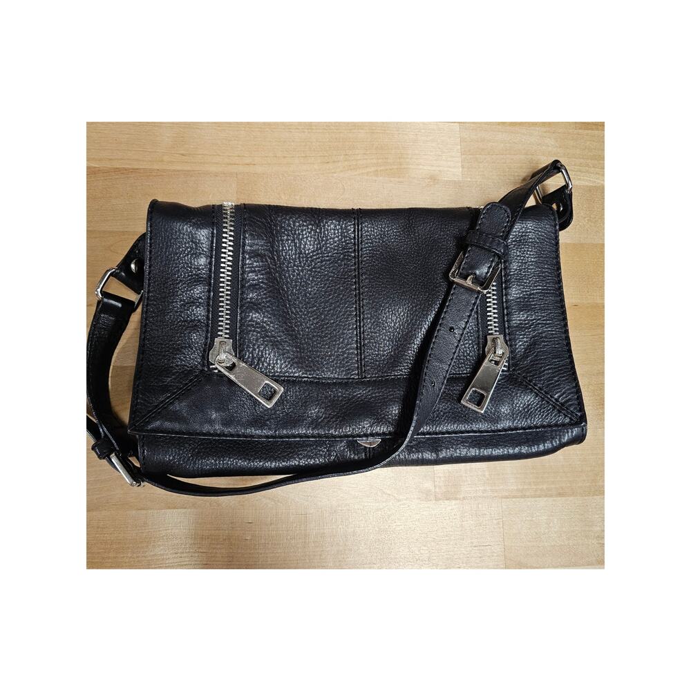 Via Spiga Black Leather Shoulder Purse with Silver Hardware
